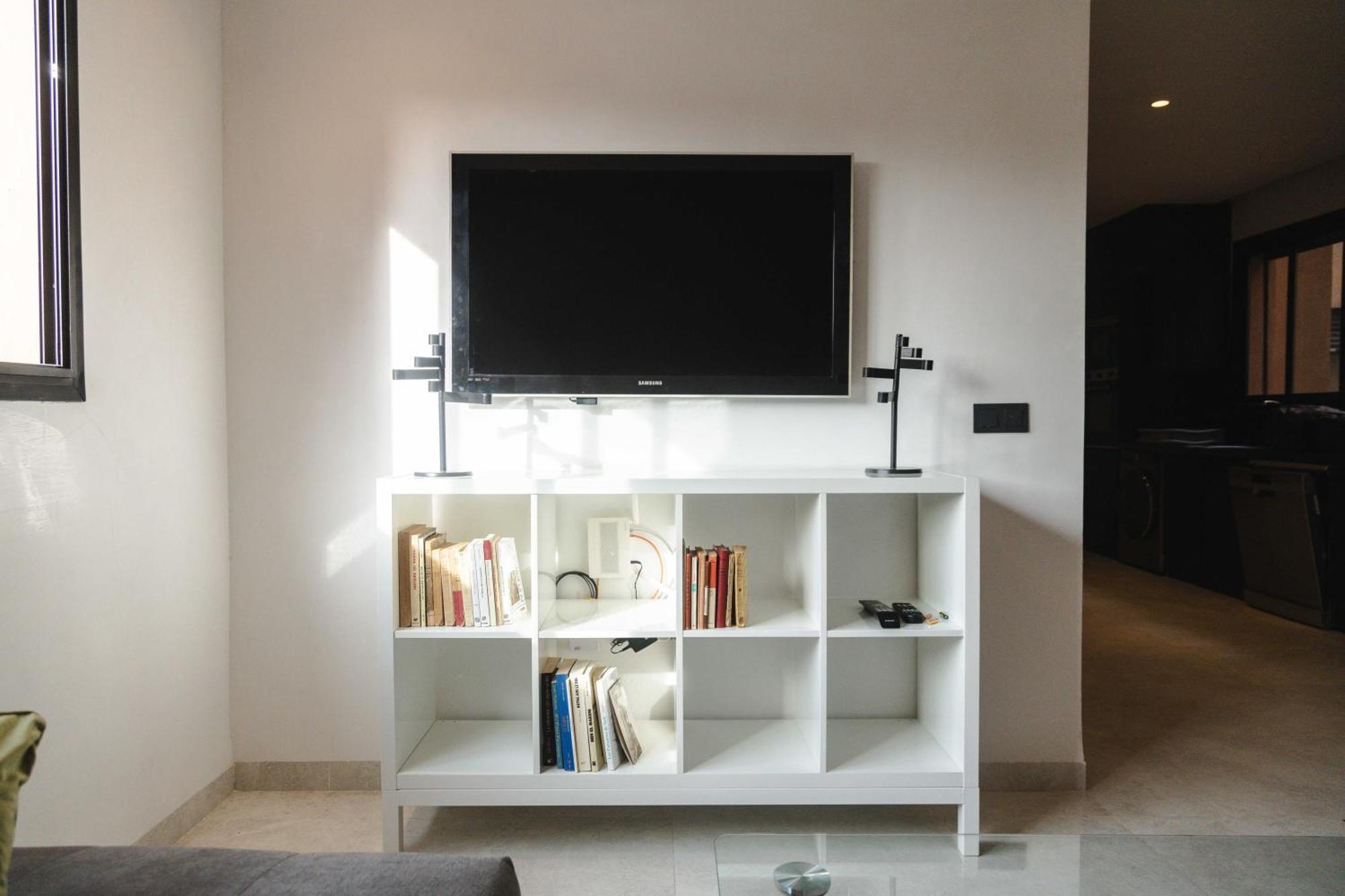 Appartement Uniquement Familial 2 Chambres Spacieux Cosy, Calme Марракеш Экстерьер фото